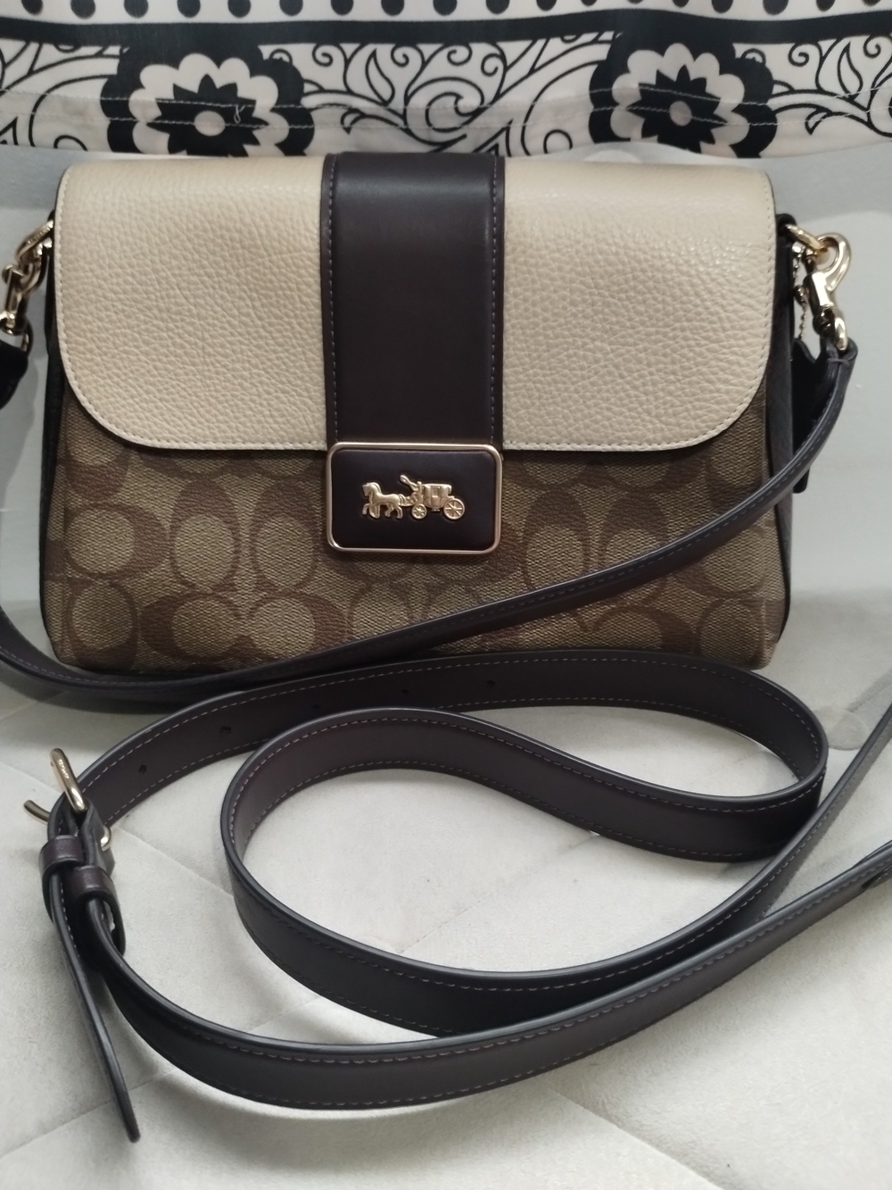 COACH Grace Shoulder Bag In Signature Canvas & Snakeskin CC066